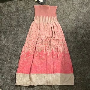 Strapless dress -one size fits all  pink with gold  brand new